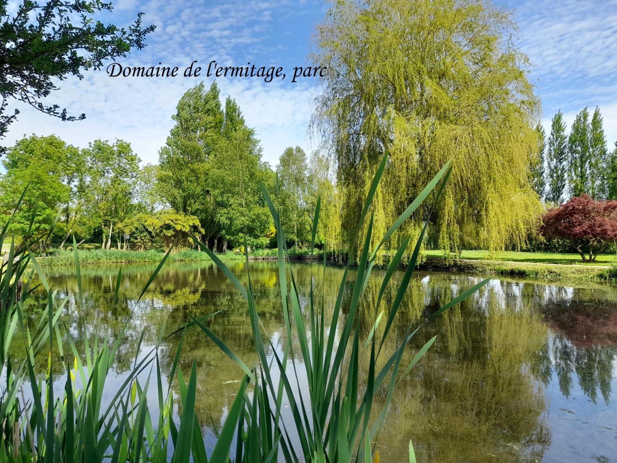 فيلا Domaine De L'Ermitage رو المظهر الخارجي الصورة